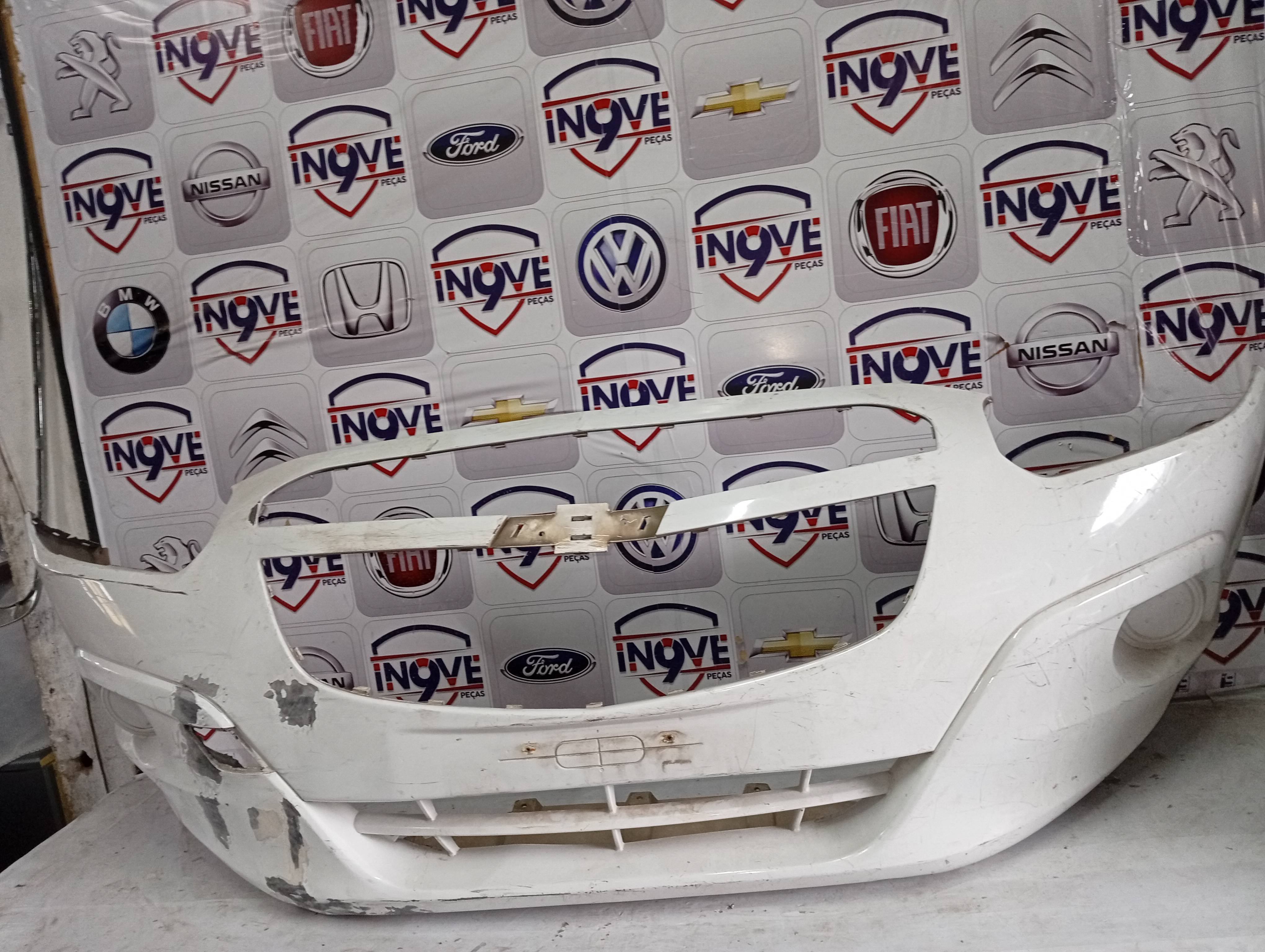 Parachoque Dianteiro C/grade Chevrolet Spin 2013 - Imagem 1