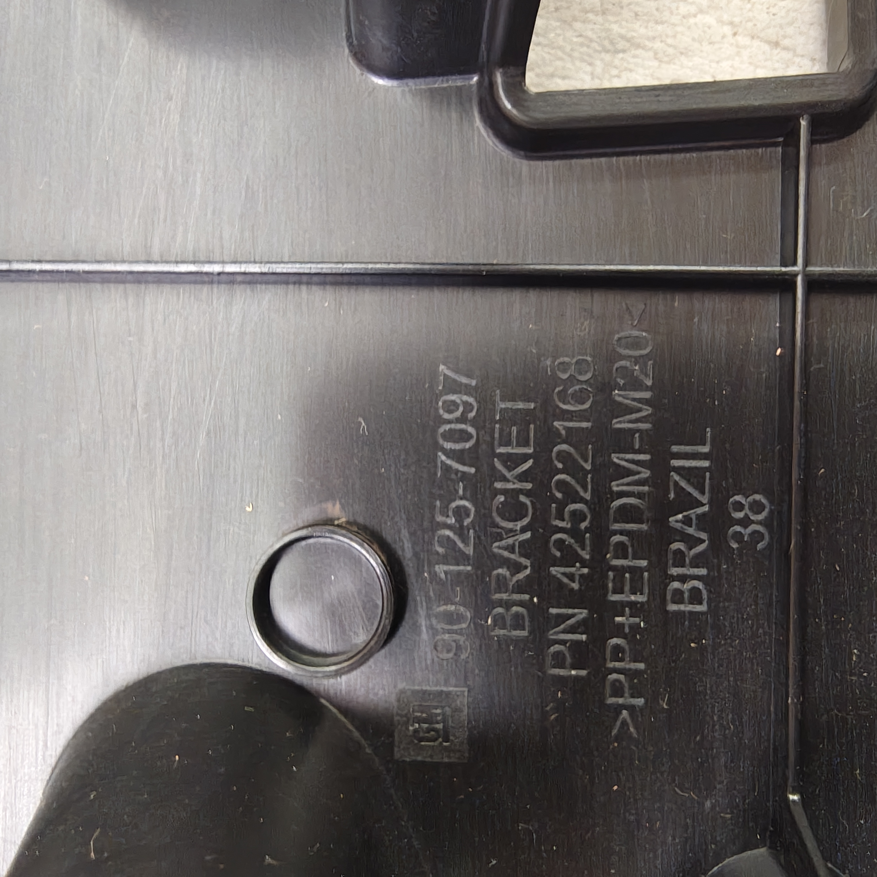 Suporte Placa Dianteira Cruze 2020 A 2023 Preto - Imagem 9