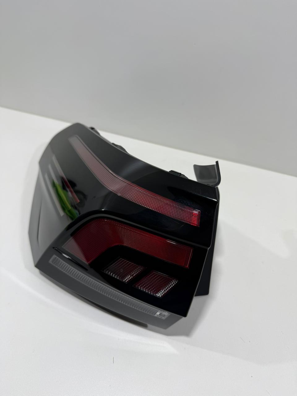 Lanterna Traseira Esquerda VW Nivus 2020-2024 2g5945207a - Imagem 2
