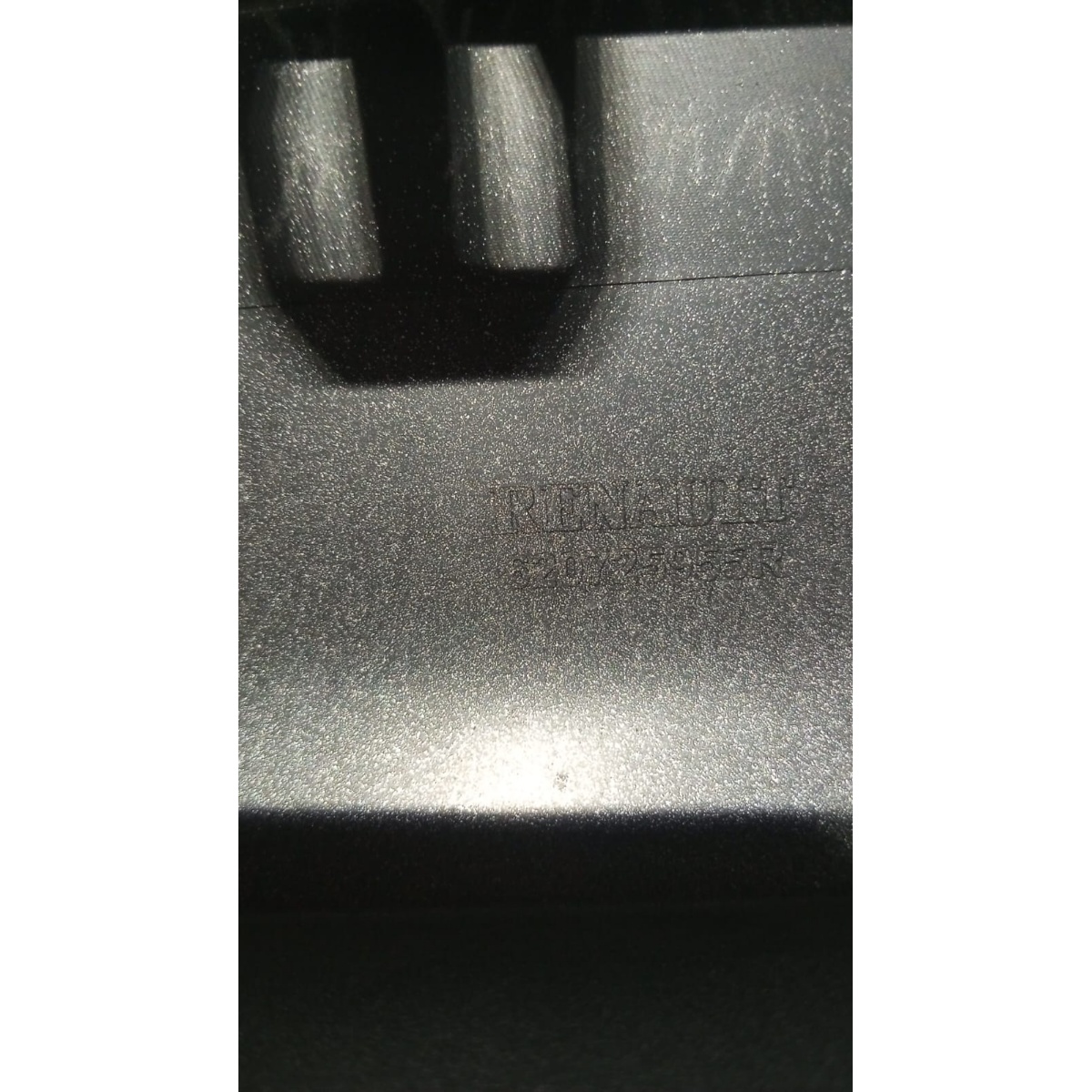Moldura Inferior Parachoque Diant Duster Oroch - Imagem 4