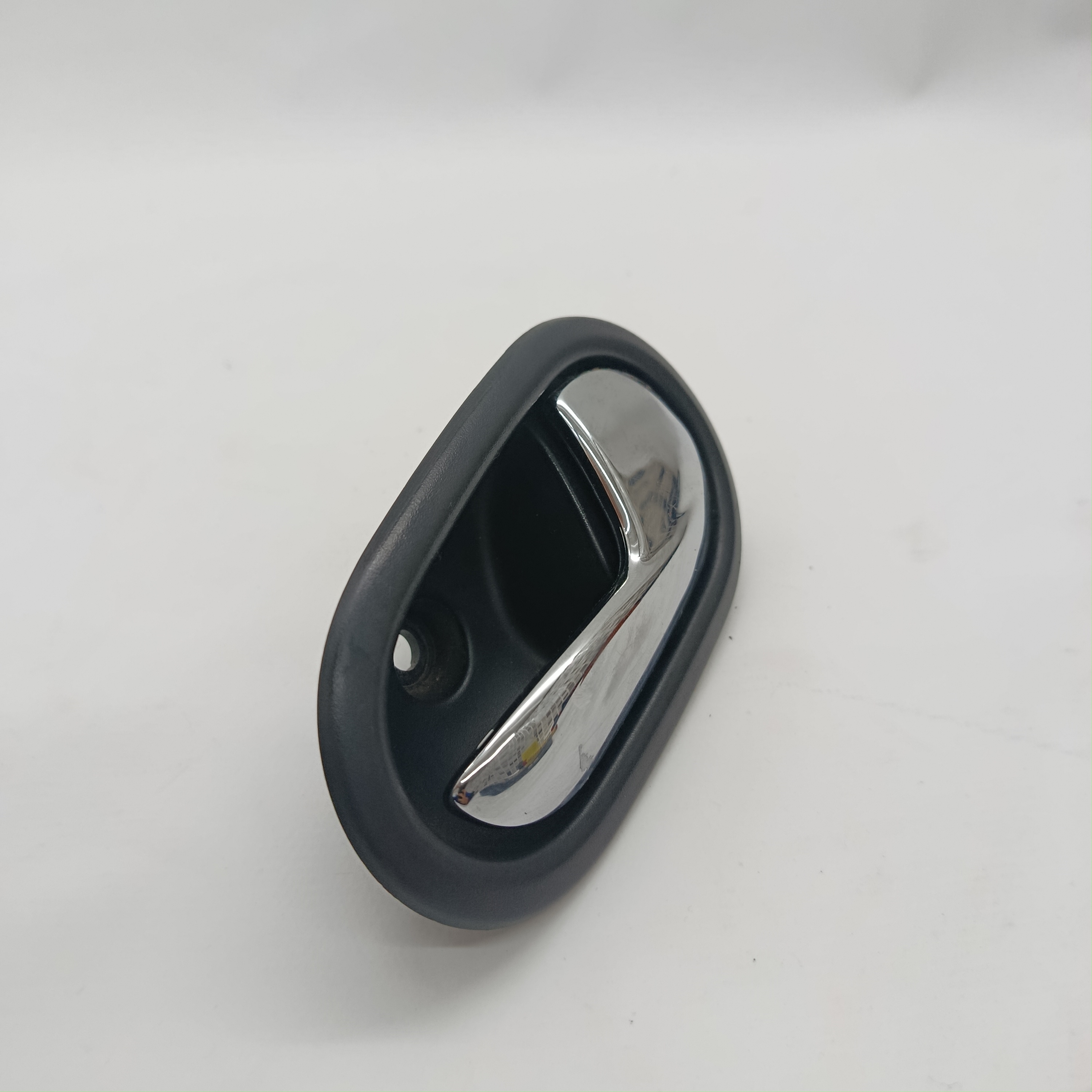 Macaneta Intern Direit Renault Sandero Logan 2015 16 17 18 - Imagem 3