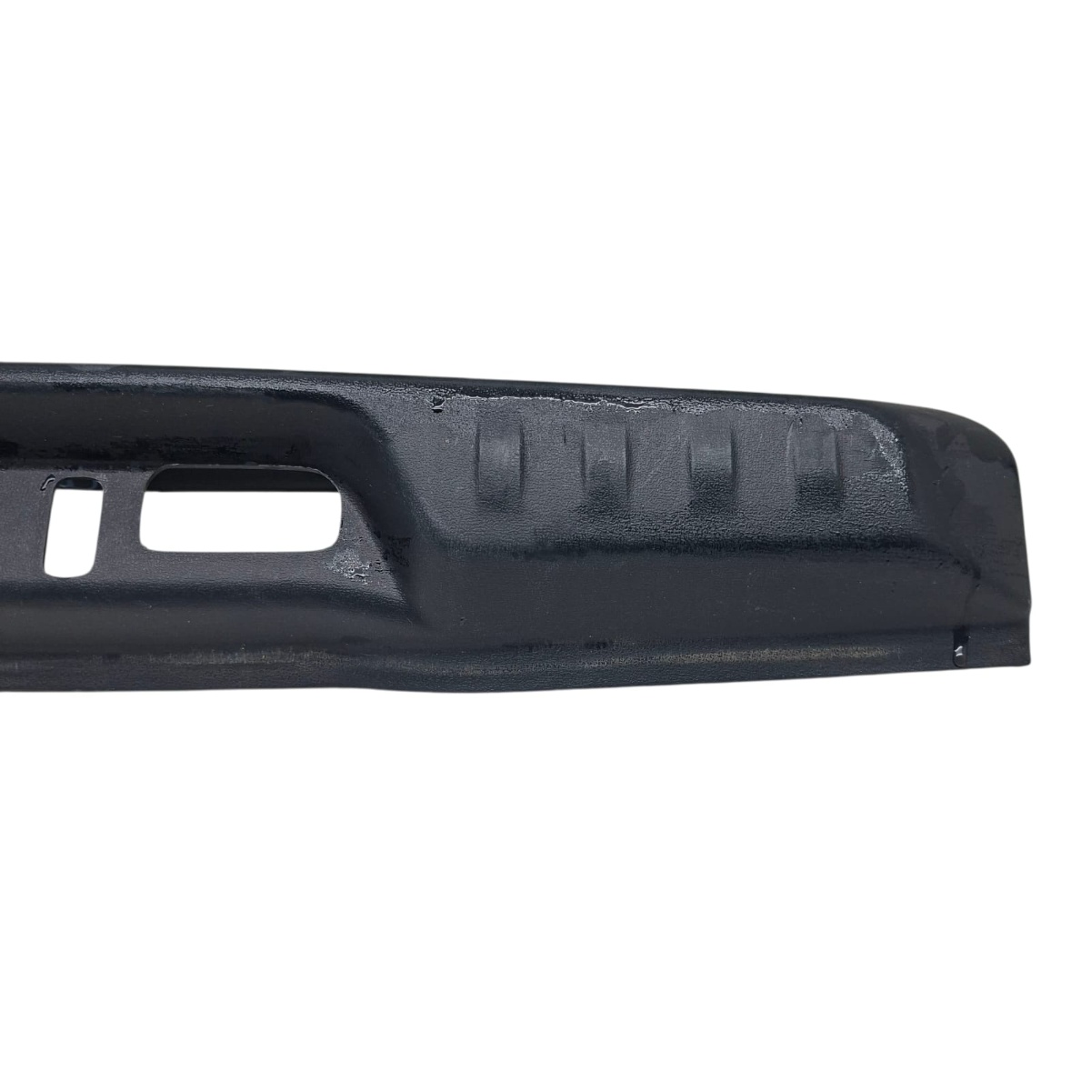 Soleira Inferior Porta Malas Fiat Mobi 2020 Preto - Imagem 3