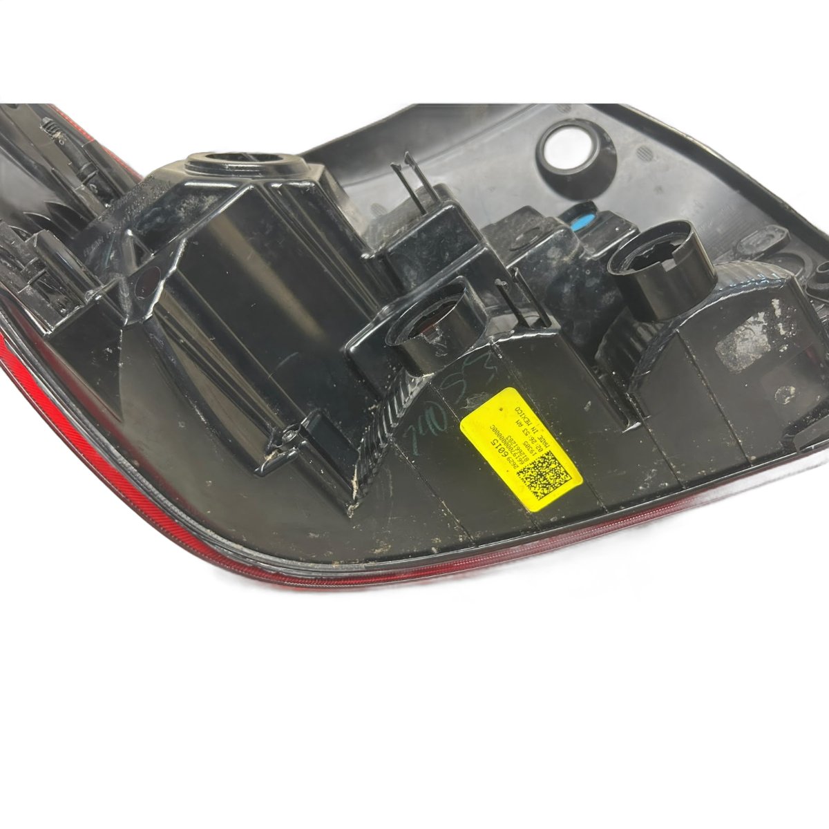 LANTERNA DIREITA LED ONIX HATCH 20/25 original, com detalhe - Imagem 4