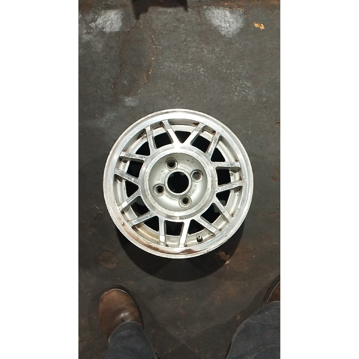 Roda De Liga Aro 14 Vw Passat Unidade - Imagem 3