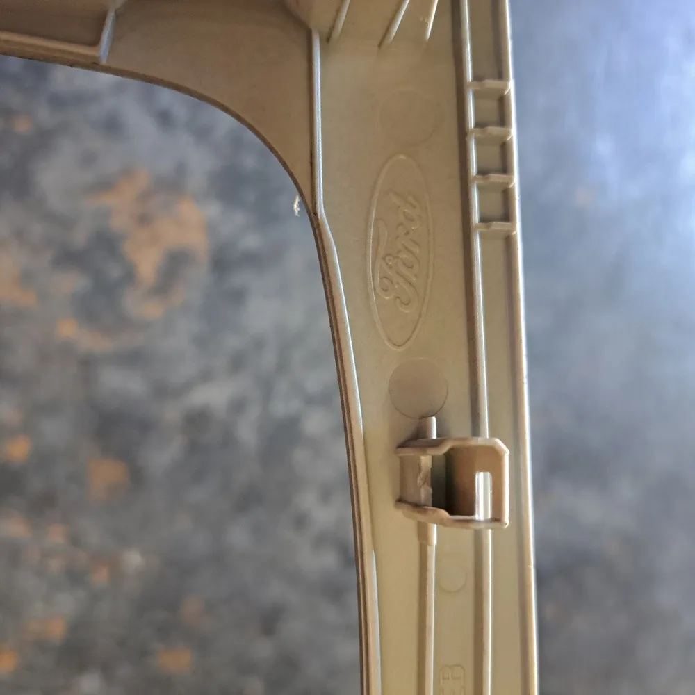 Moldura Central Painel Ford Focus 2008 a 2013 - Imagem 3