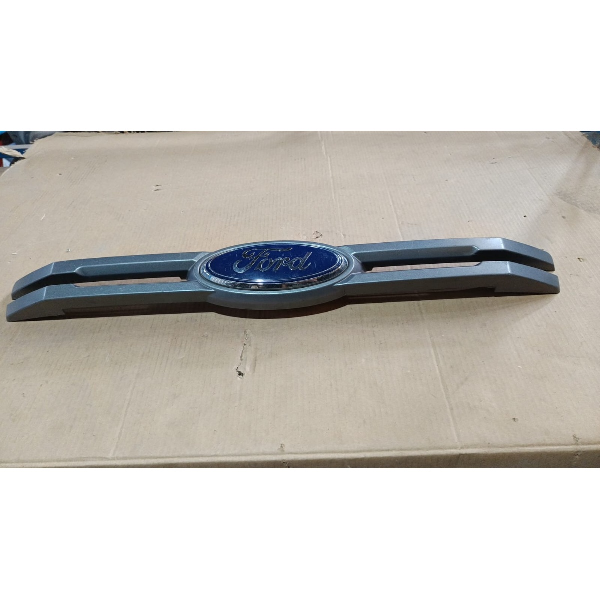 Grade Dianteira Ford Ranger 2020 A 2022 C/ Detalhe - Imagem 2