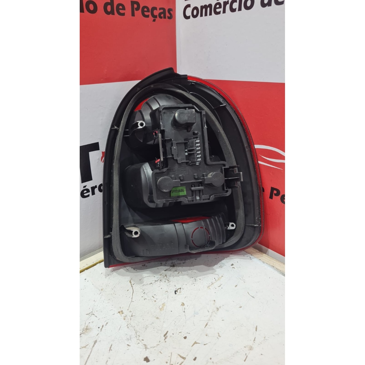 Lanterna Esquerda Chevrolet Corsa Wind 2001 - Imagem 2