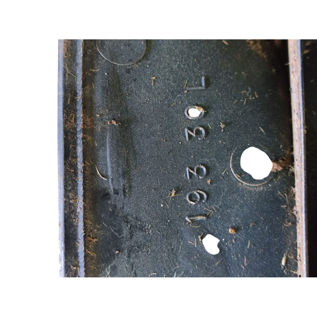 Moldura Radio Painel Central Fiat Strada 2004 A 2013 Detalhe - Imagem 4