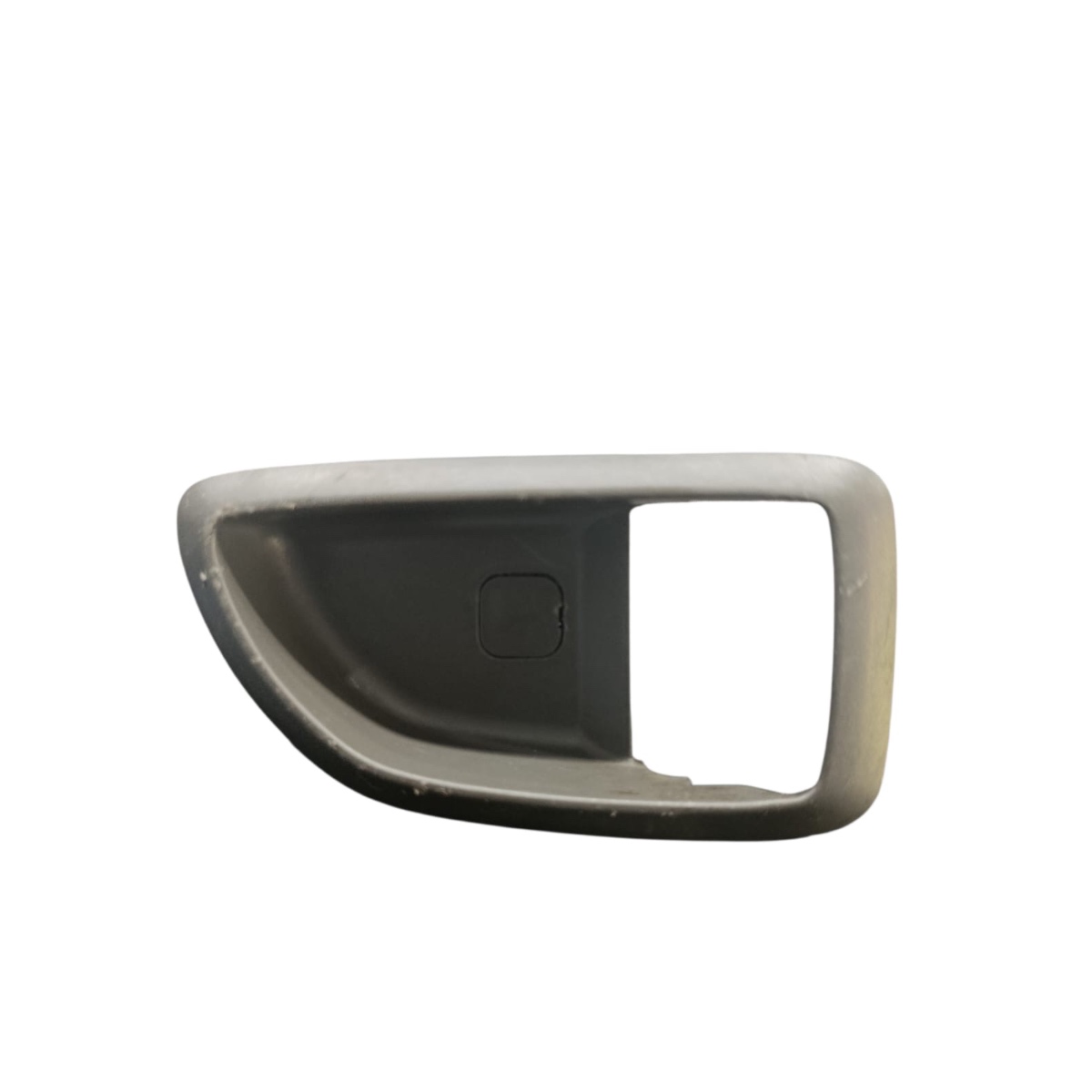 Moldura Maçaneta Interna Direita Hyundai Tucson 2008/2013 Cinza-escuro Dianteira
