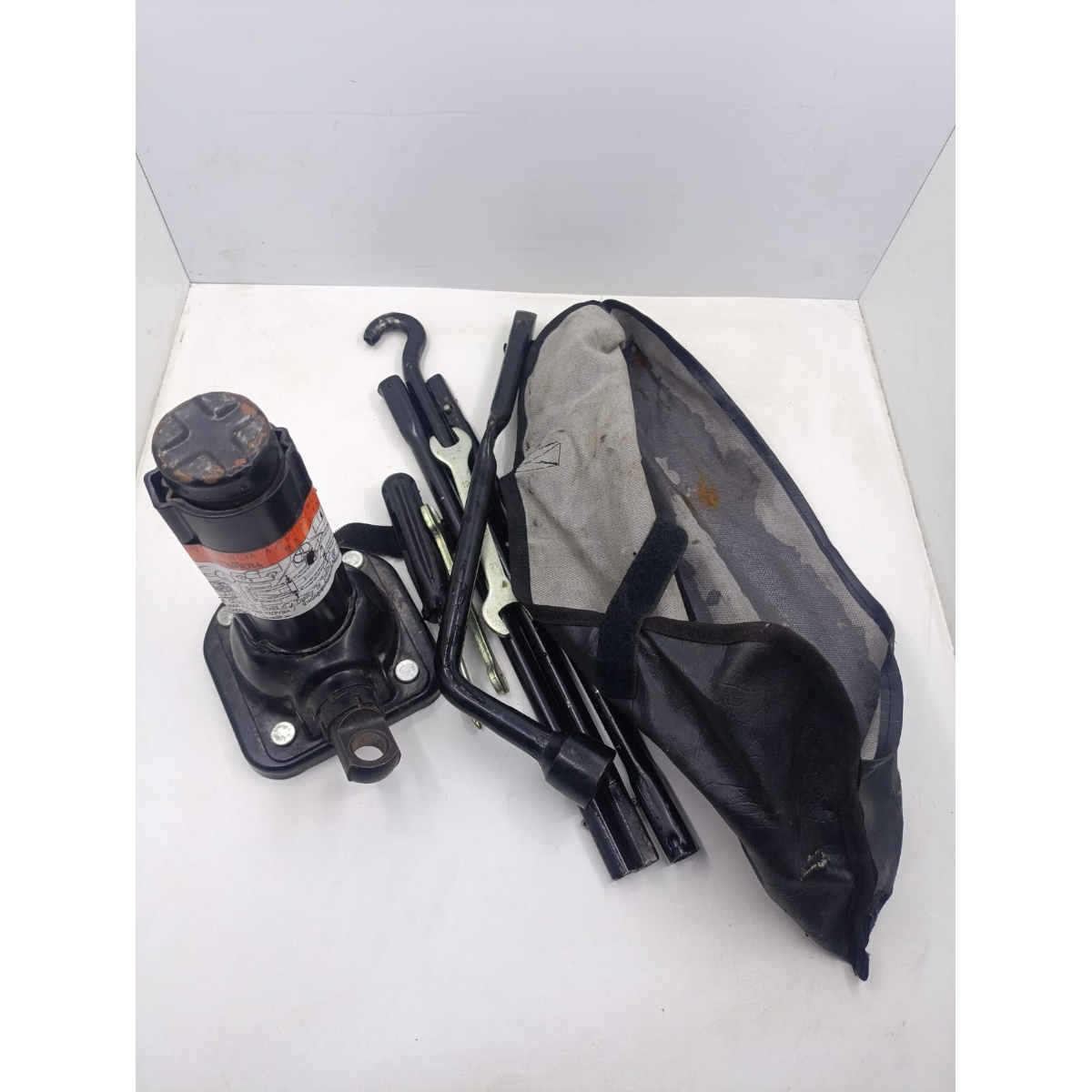 Kit Macaco Chave De Roda Toyota Hilux - Imagem 5