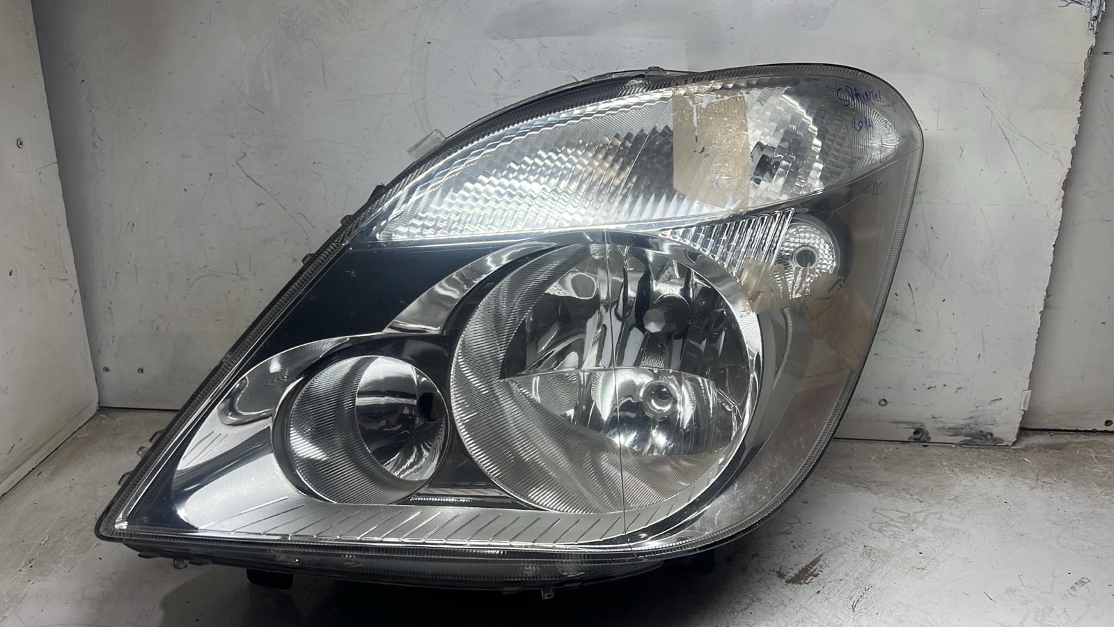 Farol Sphitnter 415 2014 Lado Esquerdo