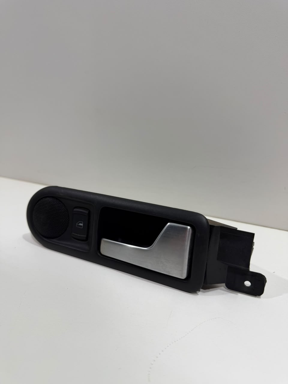 Puxador Interno de Porta Dianteira Direita Golf 1J4839114 - Imagem 2