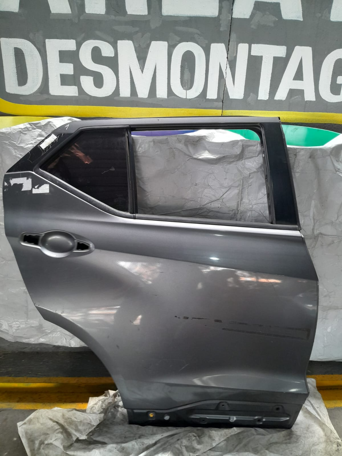 PORTA TRAS NISSAN KICKS 17/22 LD