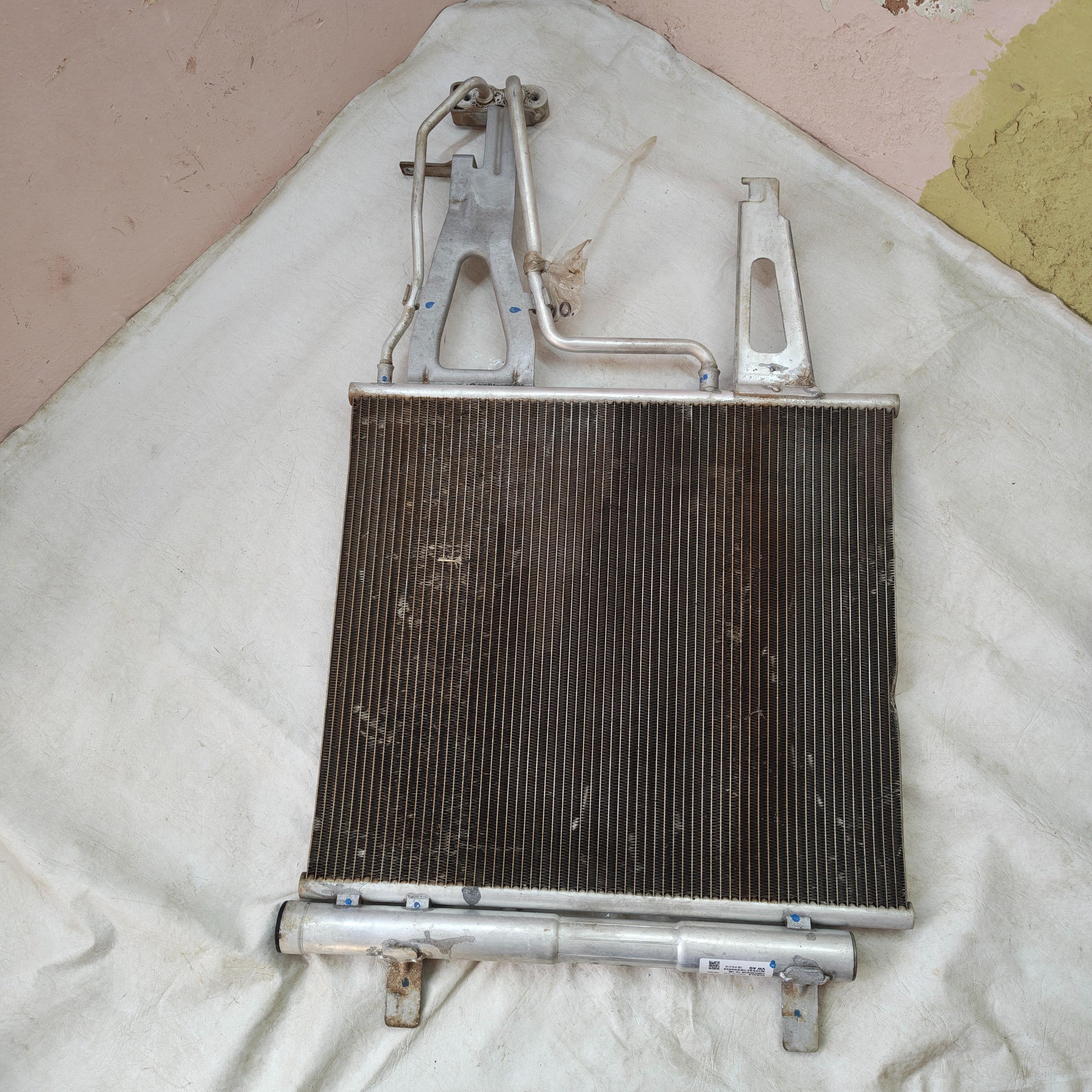 Condensador Ar Condicionado Volkswagen Up 2015/2021
