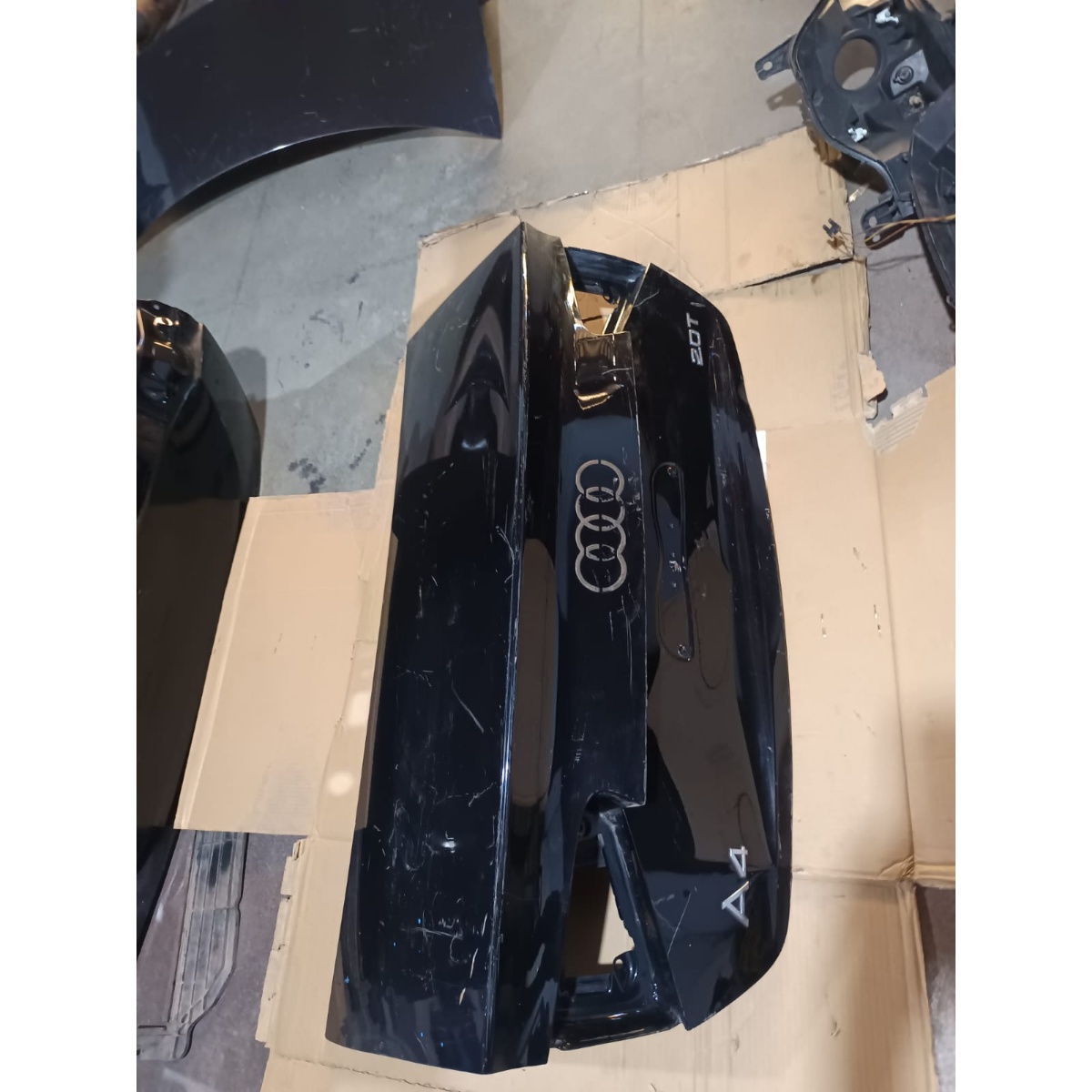 Tampa Traseira Audi A4 Sedan 2016 Preto - Imagem 6