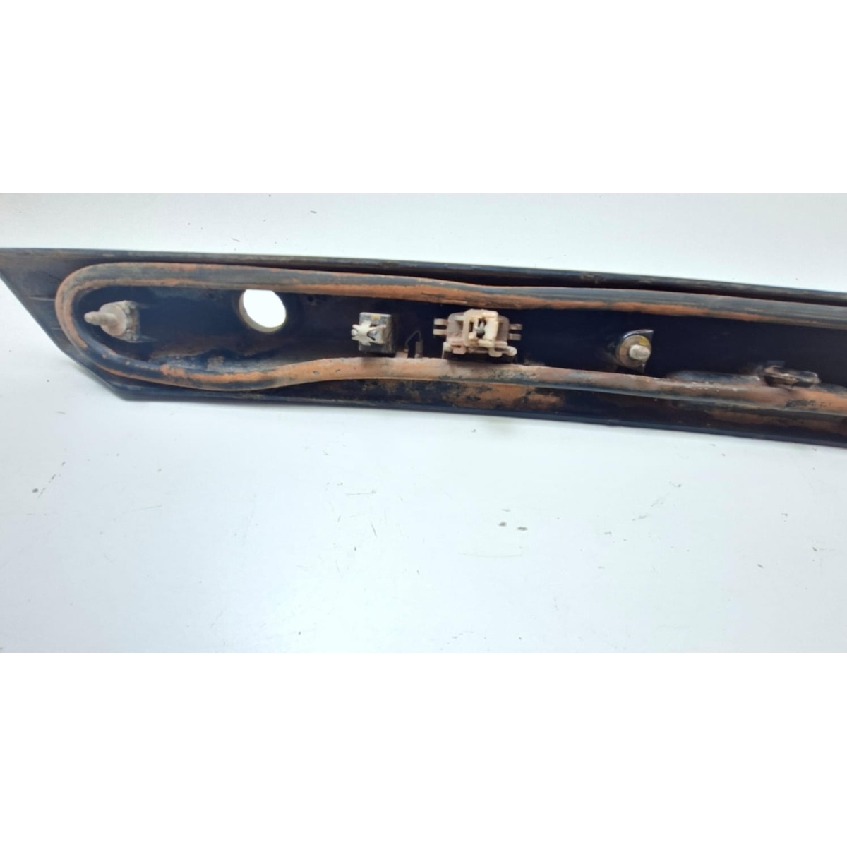 Moldura Luz Placa Fiat Marea 2005 Seminov - Imagem 2
