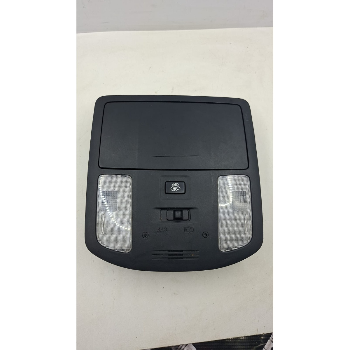 Luz Teto Cortesia Porta Óculos Hilux SW4 2017-2022
