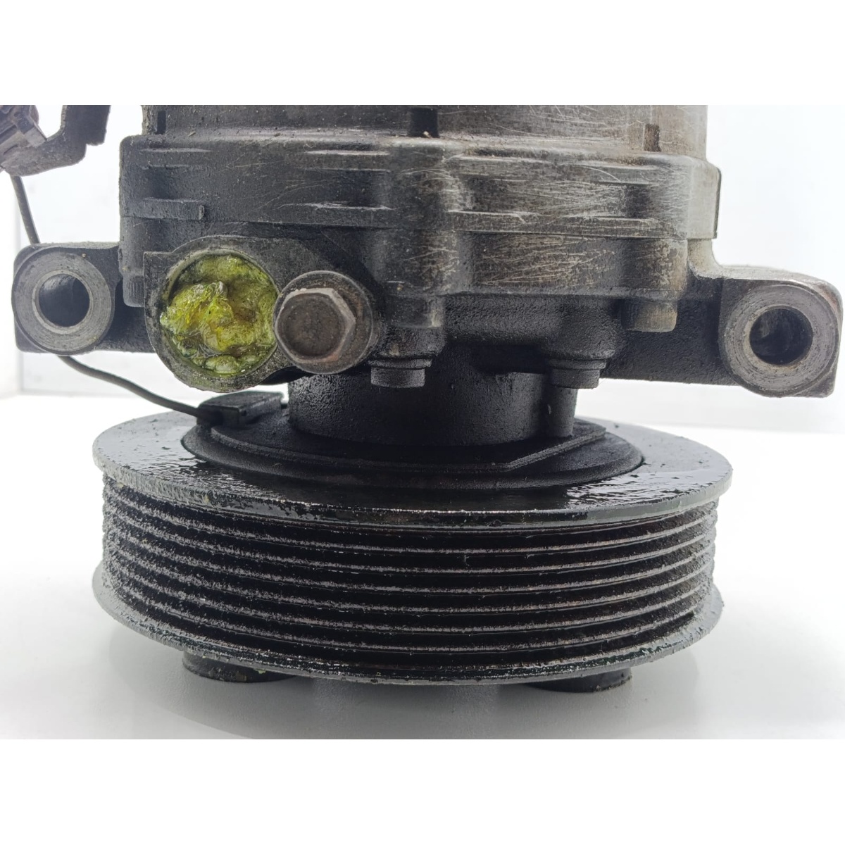 Compressor De Ar Condicionado Original Nissan Frontier 2.5 - Imagem 3