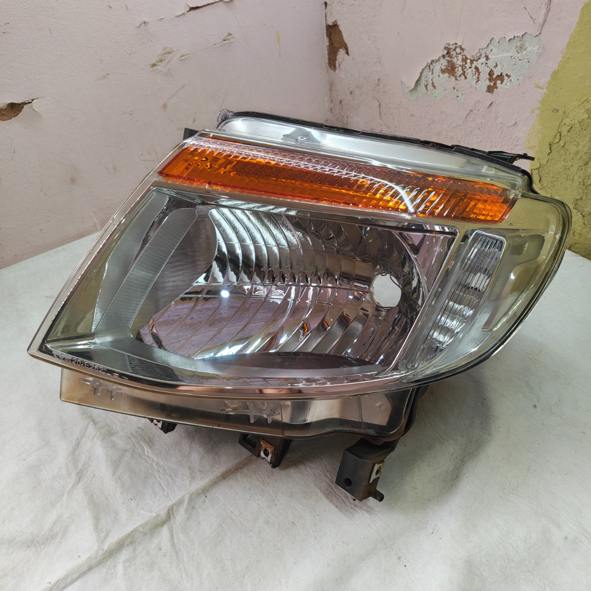 Farol Esquerdo Ranger 2012 A 2016 Original Importado Esquerdo/motorista