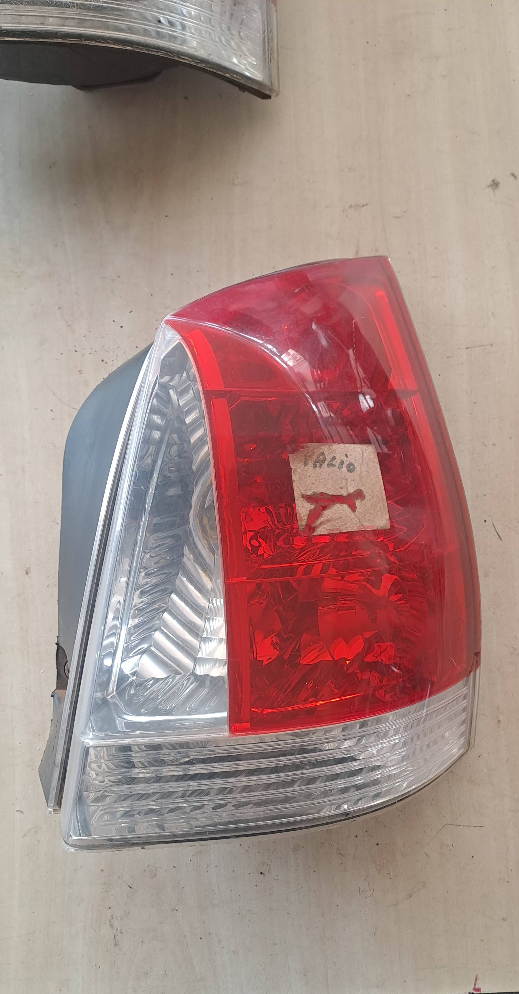 LANTERNA TRASEIRA PALIO 2010 - Imagem 3