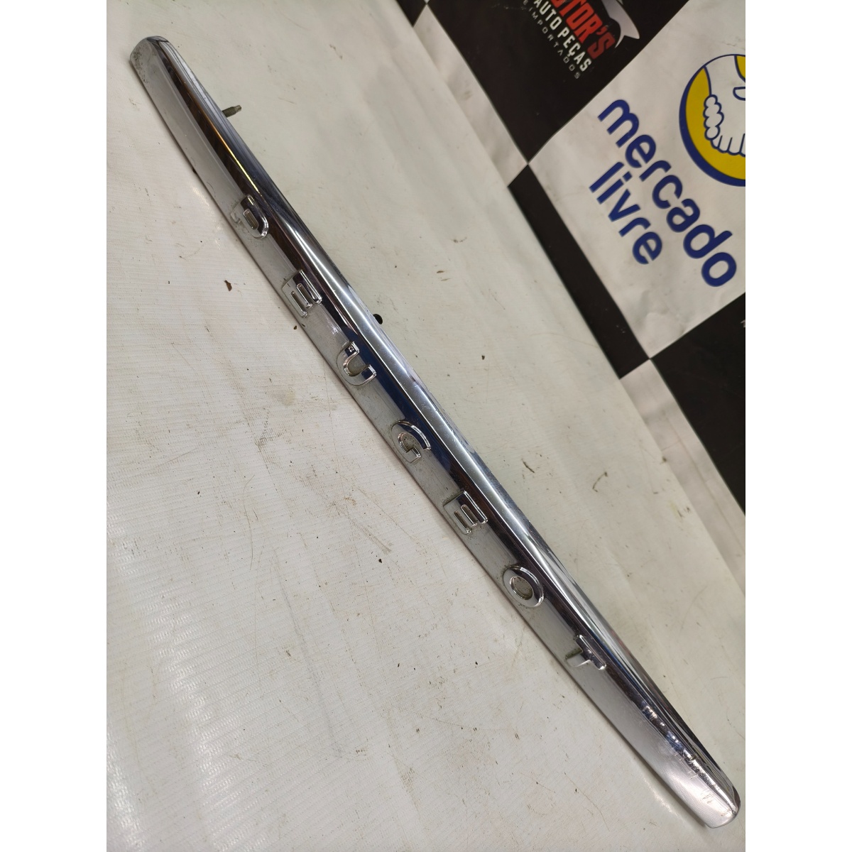 Friso Cromado Porta Malas Peugeot 207 2009/15 9683737280 - Imagem 3