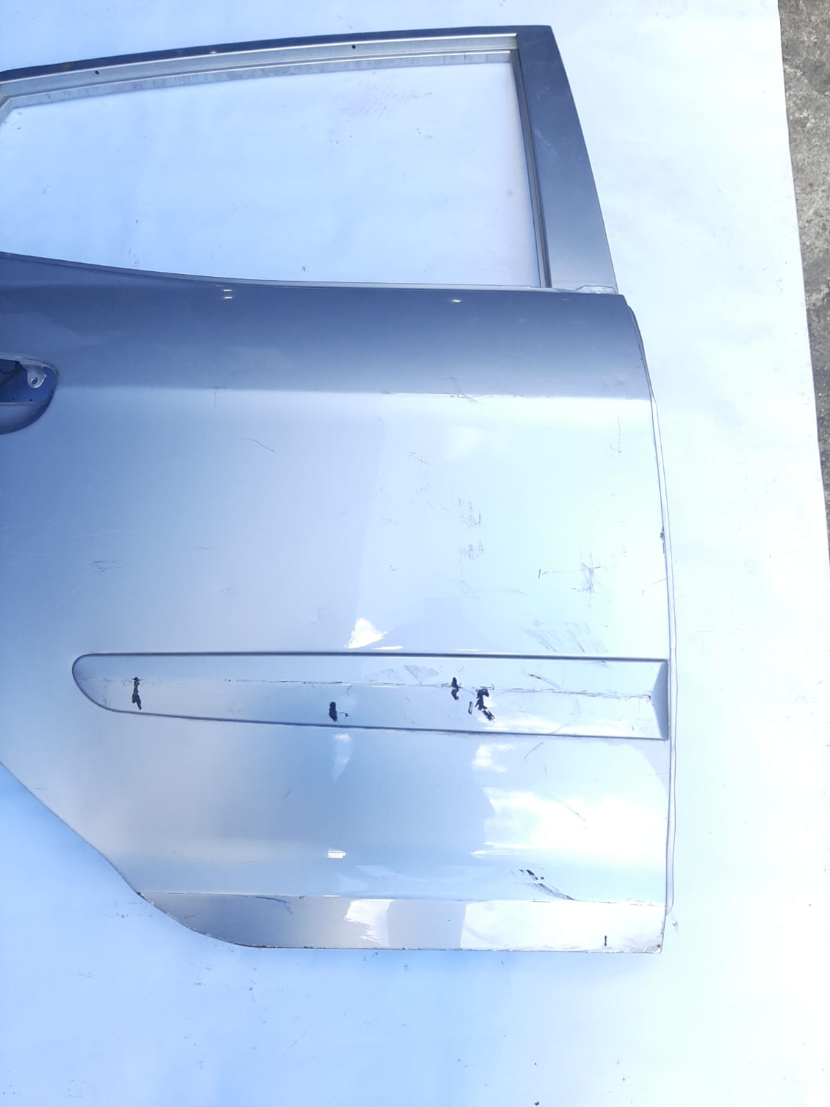 PORTA TRASEIRA PICANTO 2008/2011 LADO ESQUERDO (PRATA) - Imagem 4