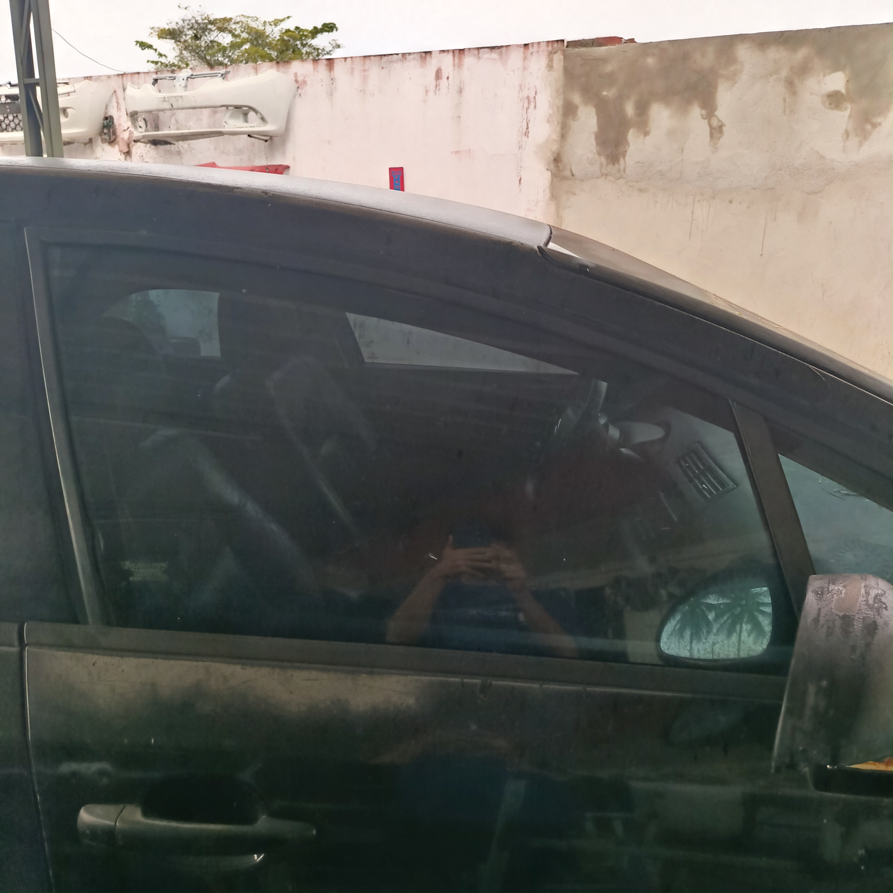 VIDRO PORTA DIANTEIR DIREIT CITROEN C4 PALLAS HATCH - Imagem 4