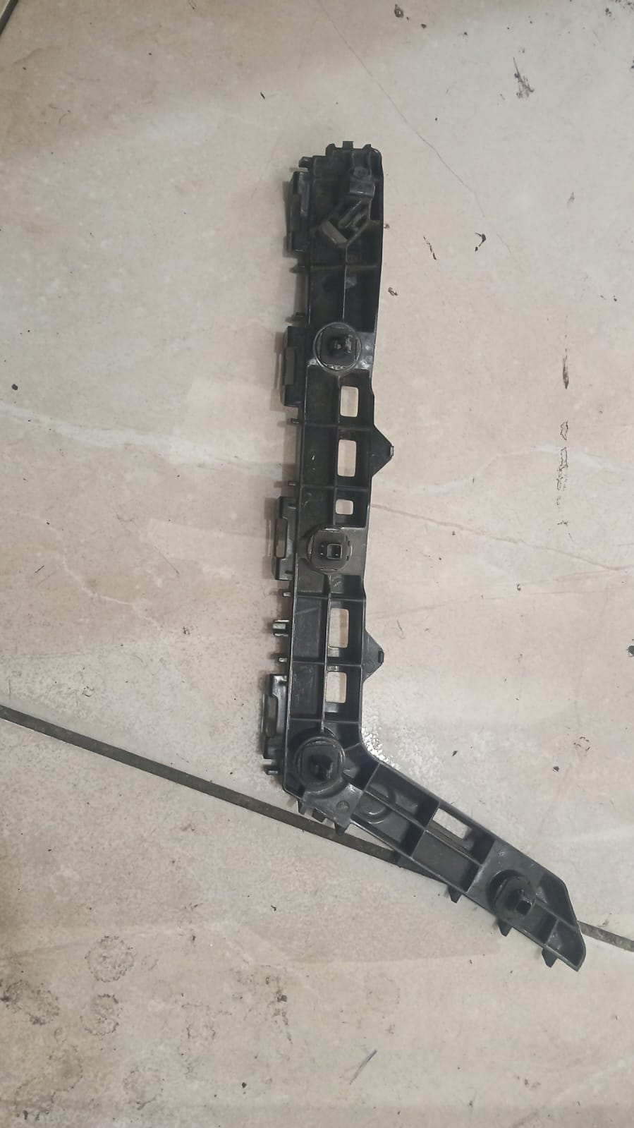 Suporte Para-choque Traseiro direito  Toyota Corolla - Imagem 3