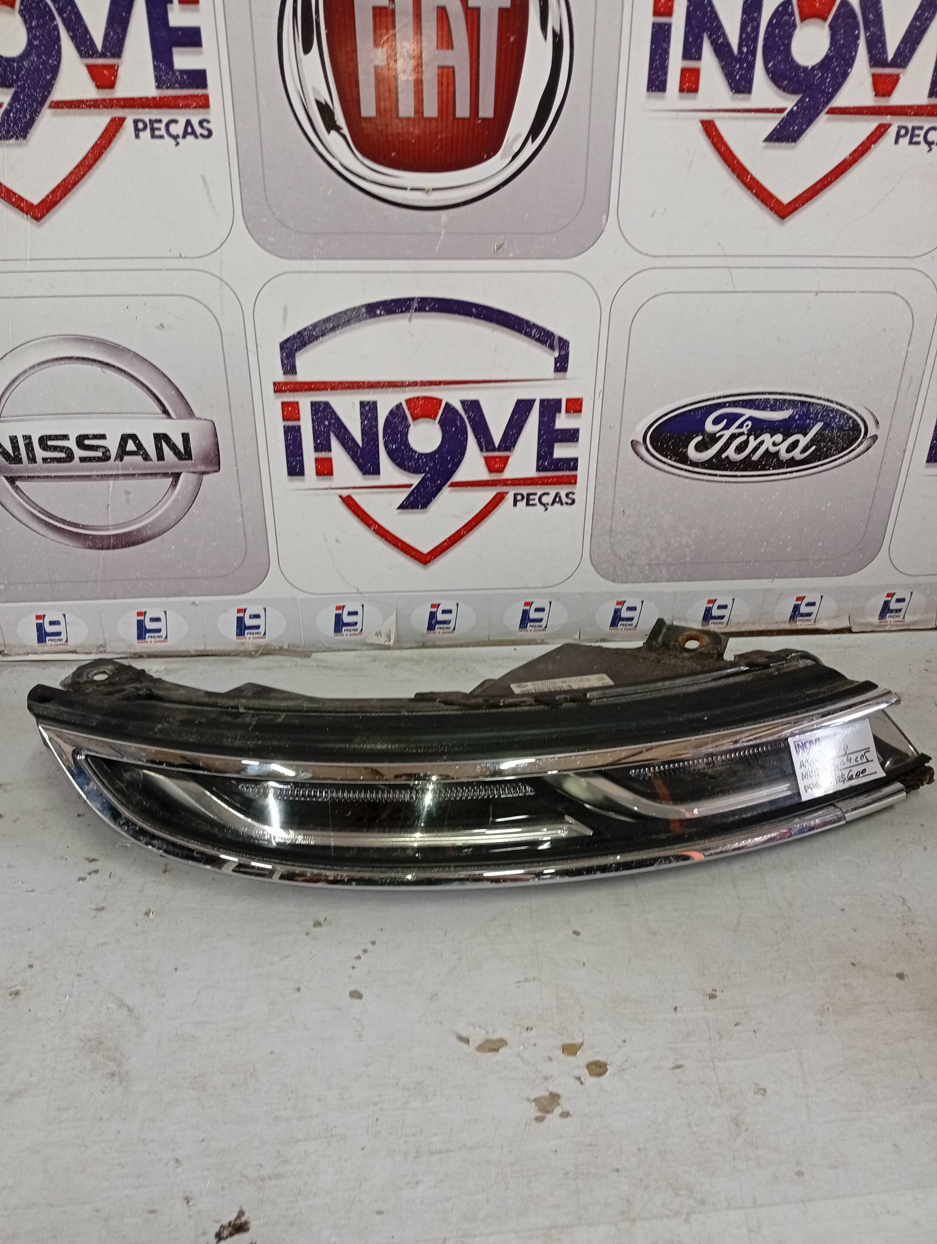 Farol Direito Diurno Citroen C4 Cactus 9821287080