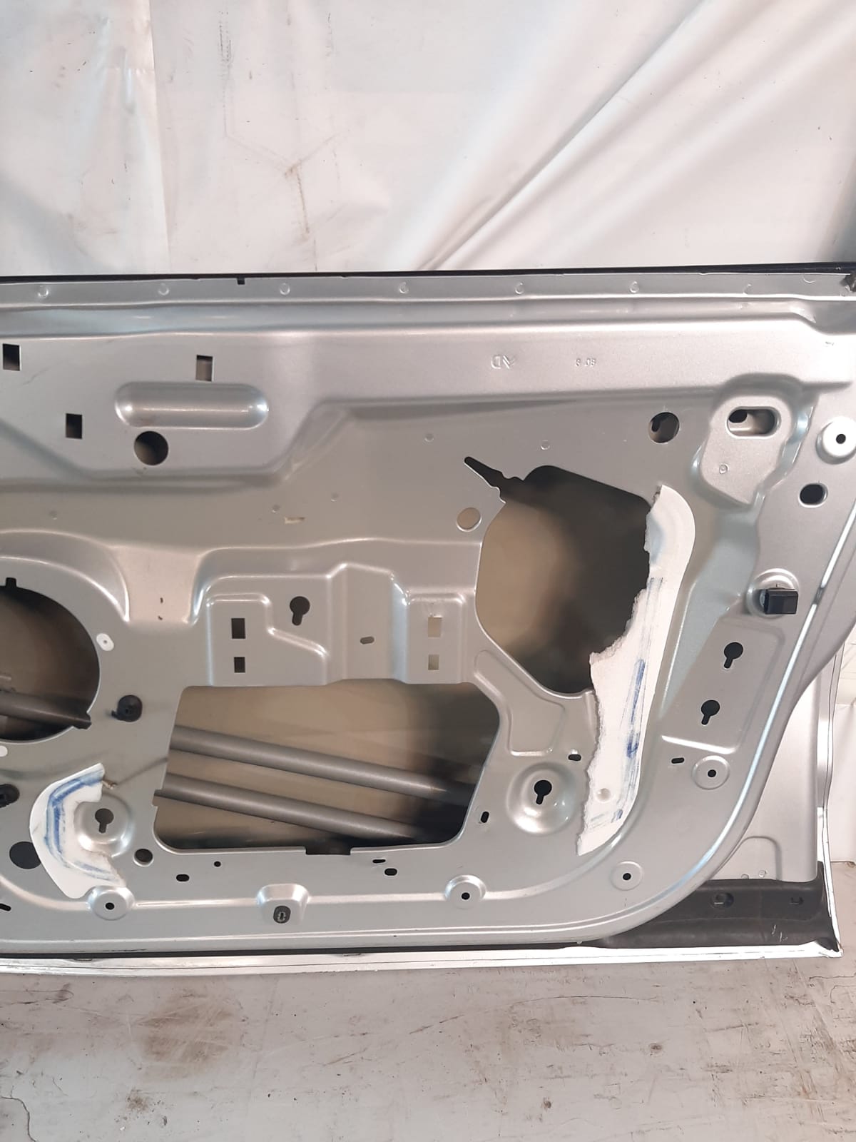 PORTA DIANTEIRA C4 CACTUS LADO DIREITO (PRATA) - Imagem 6