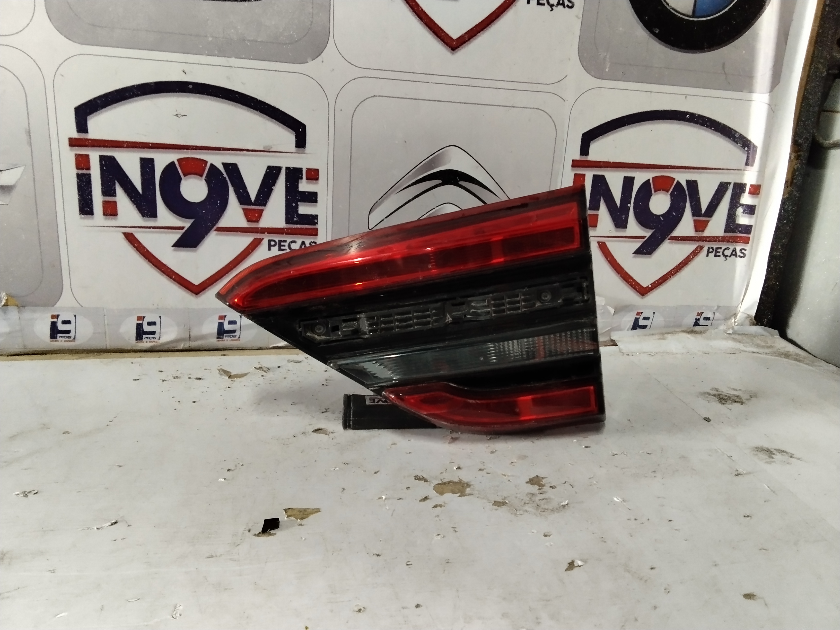 Lanterna Direita Chery Tiggo 5X 2022 605000116AA