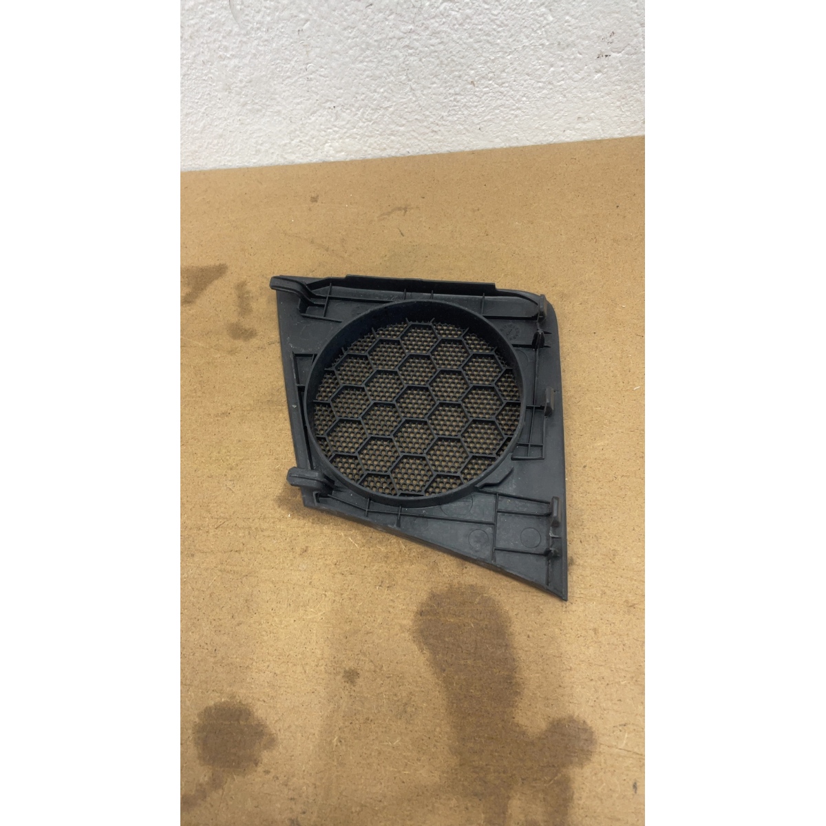 Moldura Tampa Tweeter Painel Direita Toyota Etios - Imagem 2
