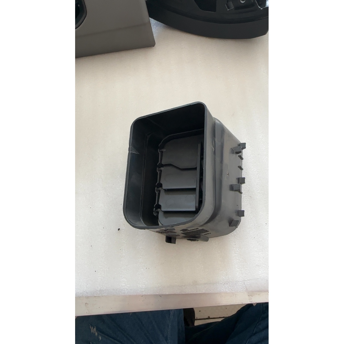 Difusor De Ar Central Direito Renault Sandero/Logan - Imagem 2