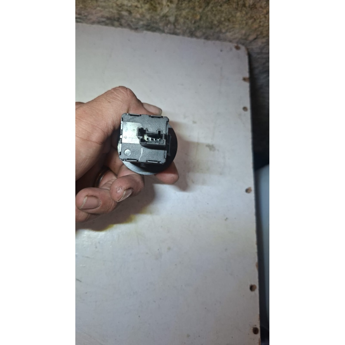Chave On Off Airbag Passageiro Chevrolet Gm Onix 2021 A 2025 Preto - Imagem 3