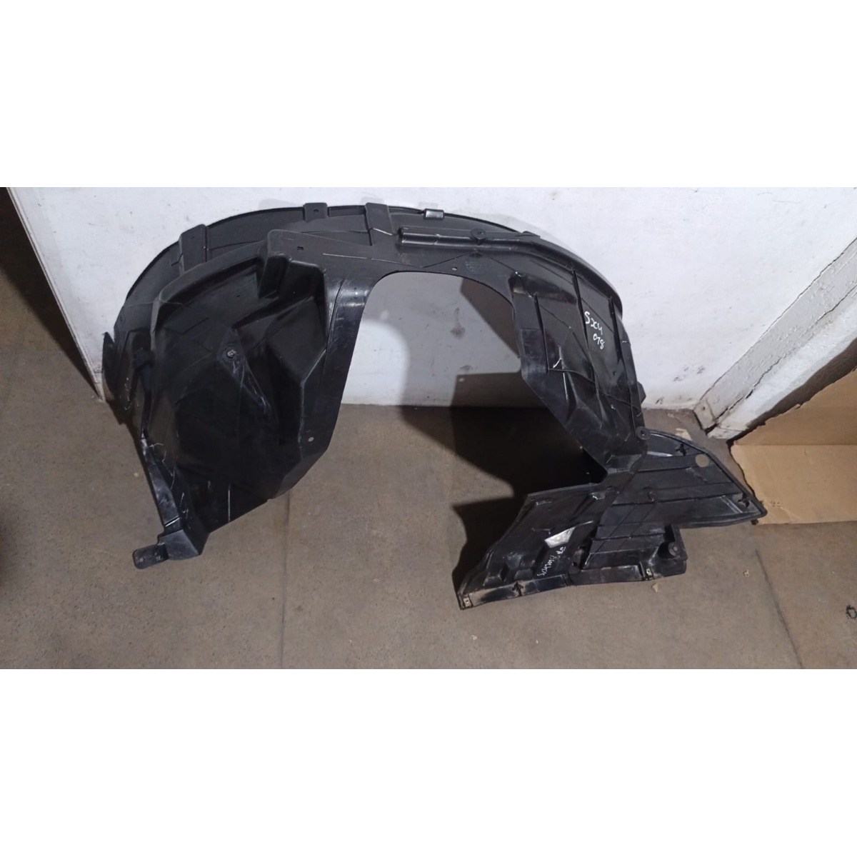 Para-Barro Dianteiro Esquerdo Suzuki Sx4