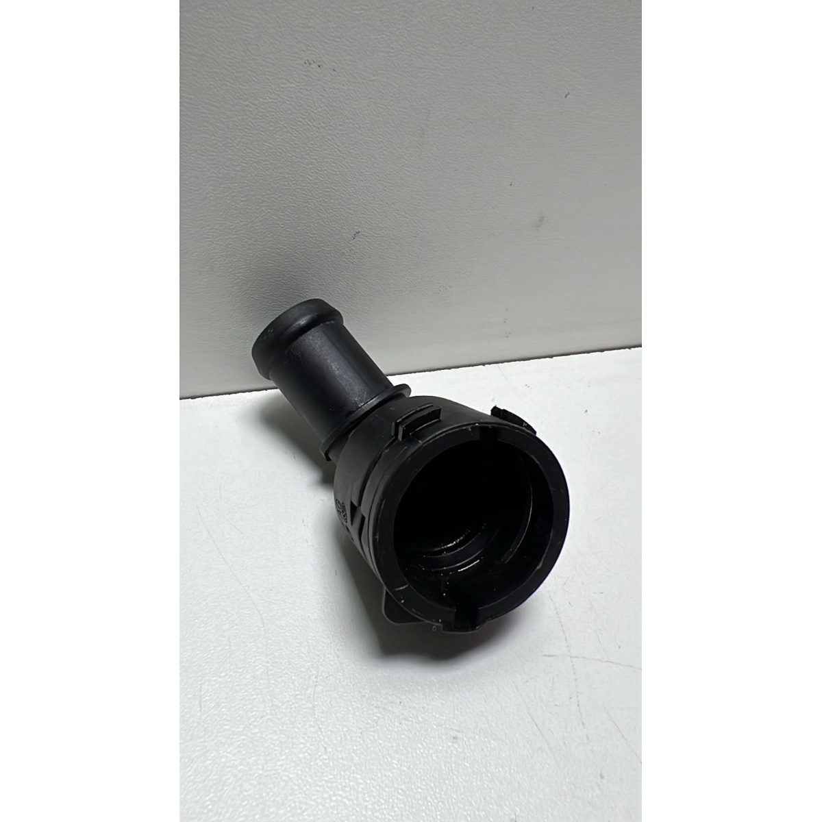 Bocal Engate Rápido Mangueira Superior Flange Vw 5qm122291b - Imagem 2