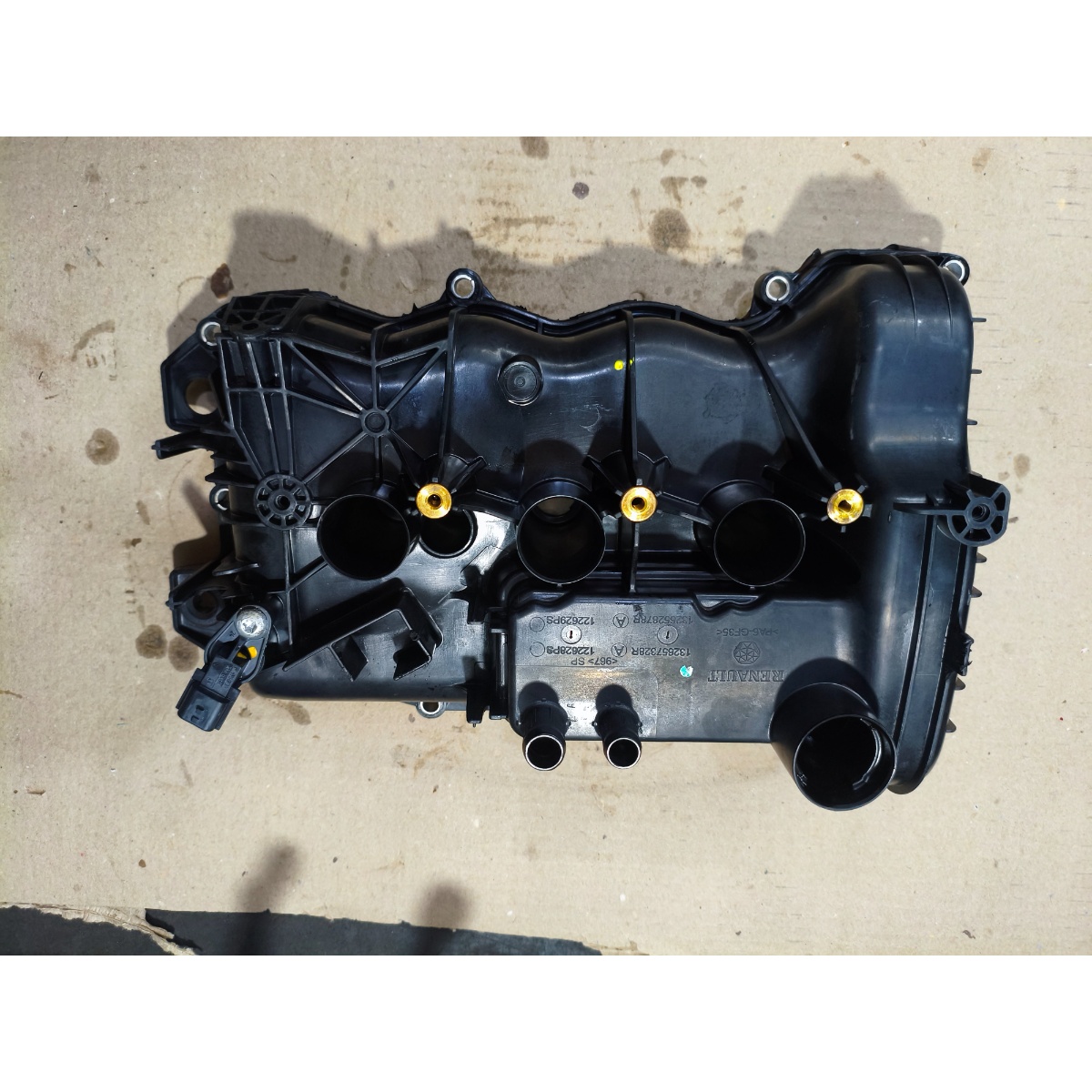 Tampa de Válvulas Renault Kwid 132657328R - Imagem 5