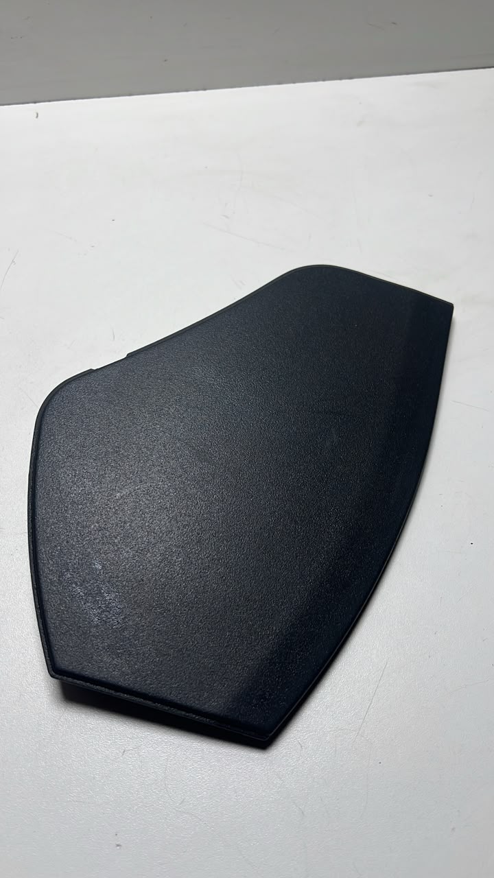 Tampa Lateral Painel Dianteiro Esquerdo Mercedes E320 1997