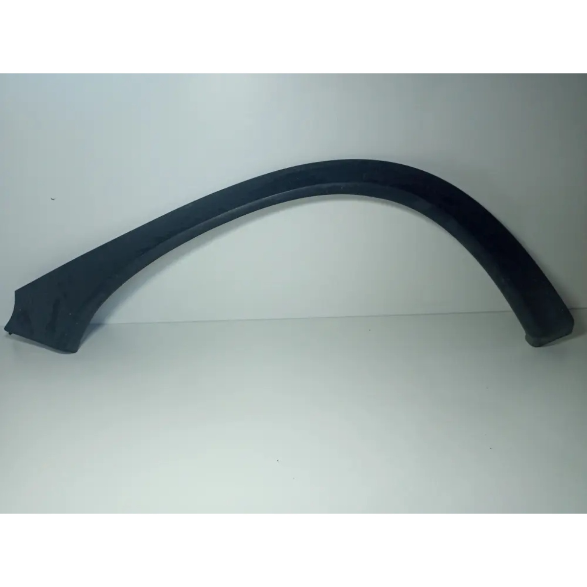 Moldura Traseira Direita Corsa Hatch 1995 -2001 93251672 - Imagem 6