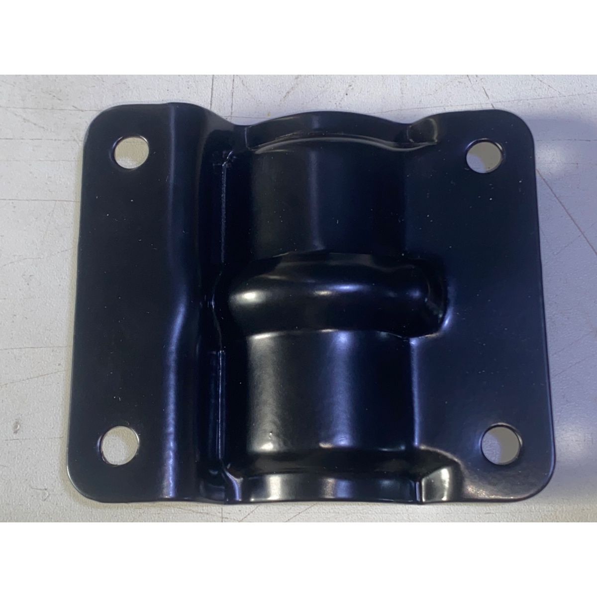 Chapa Grampo Estabilizadora Traseiro MBenz L709/912/710