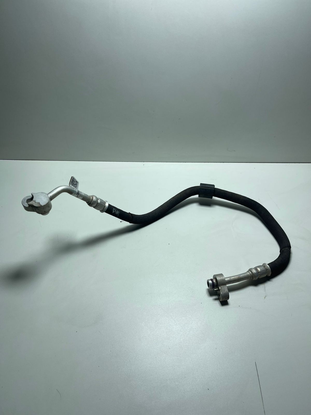 Mangueira Ar Condicionado Audi A4 A5 2017 A 18 8w0816721a