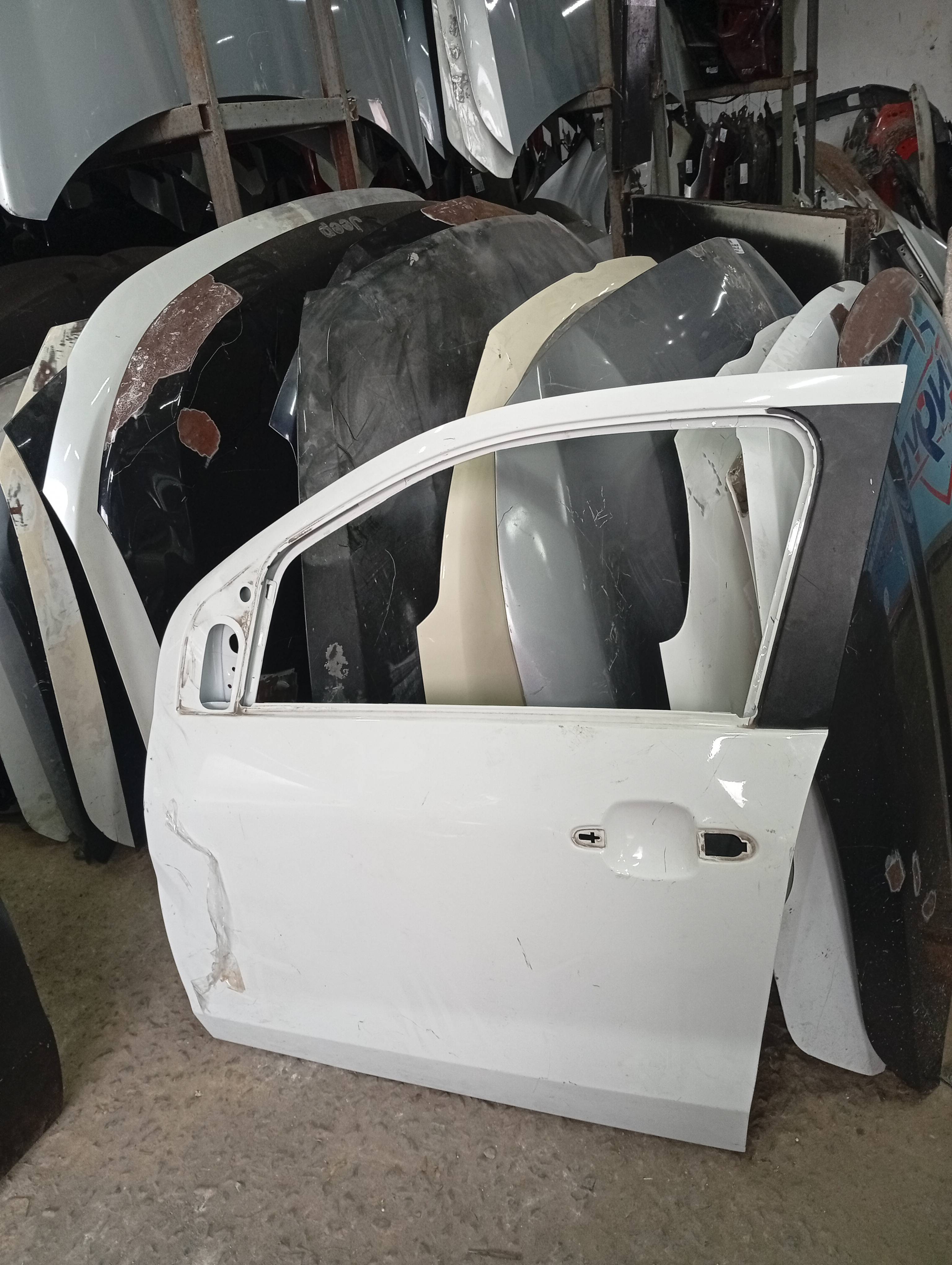 Porta Dianteira Esquerda Fiat Mobi 2017-2026 - Imagem 3