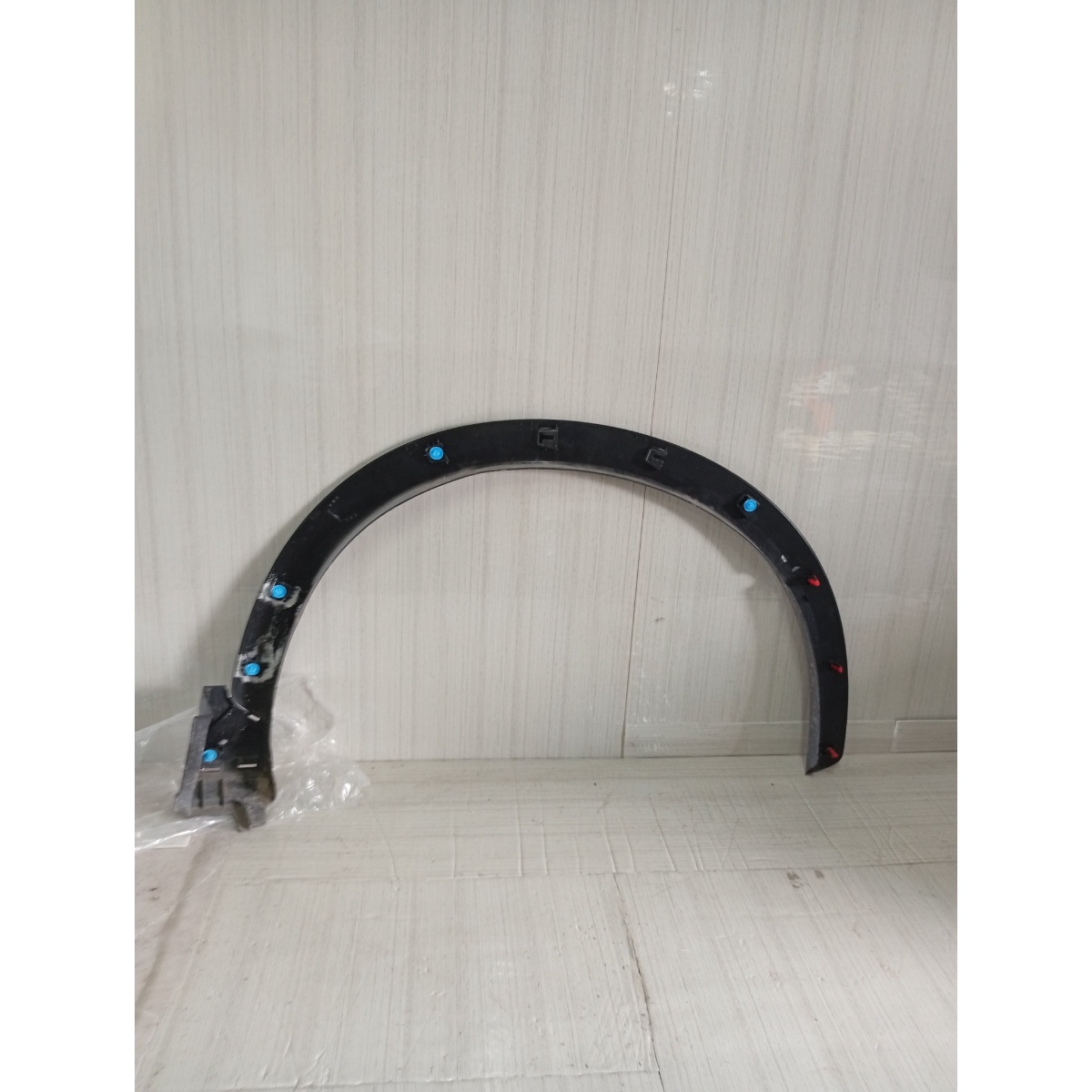 Moldura Para-Lama Diant. Esq. - Eclipse Cross 18 - 7400A739 - Imagem 4