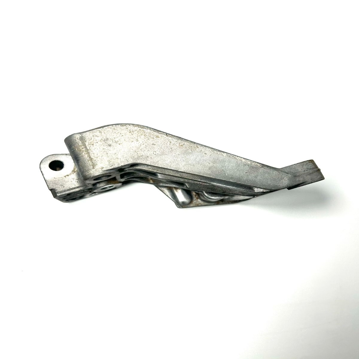 Suporte Alternador Corsa Sedam 1.8 2004-2012 - Imagem 5