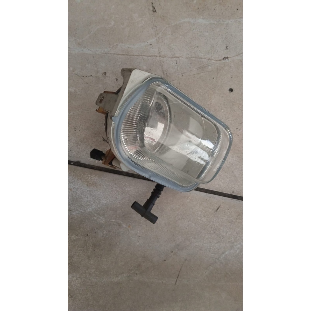 Farol De Milha Lado Esquerdo Volvo Série 70 Ano 2000
