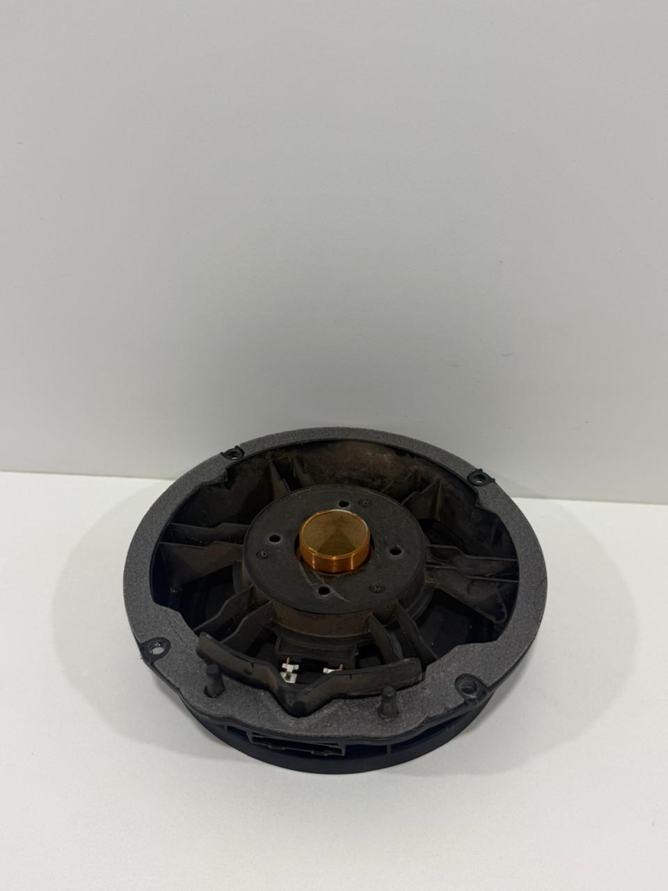 Alto Falante Porta Dianteira Vw Taos - Imagem 4