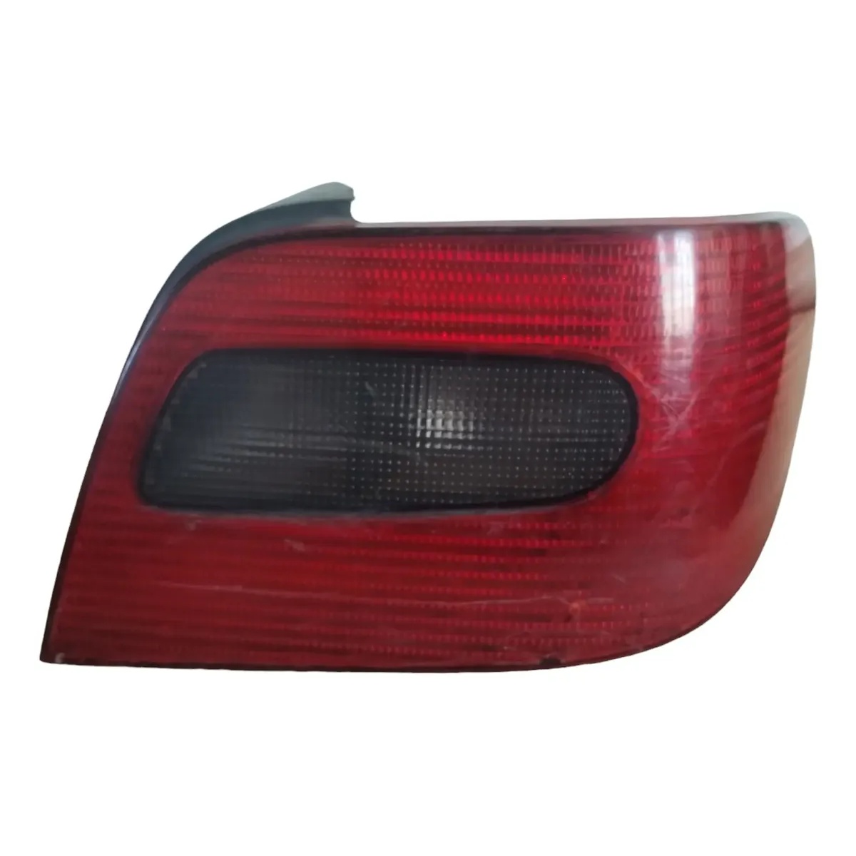 Lanterna Traseira Direita Xsara Hatch 1997/1999 Direito/passageiro Vermelho Com Seção Fumê/preta - Imagem 3
