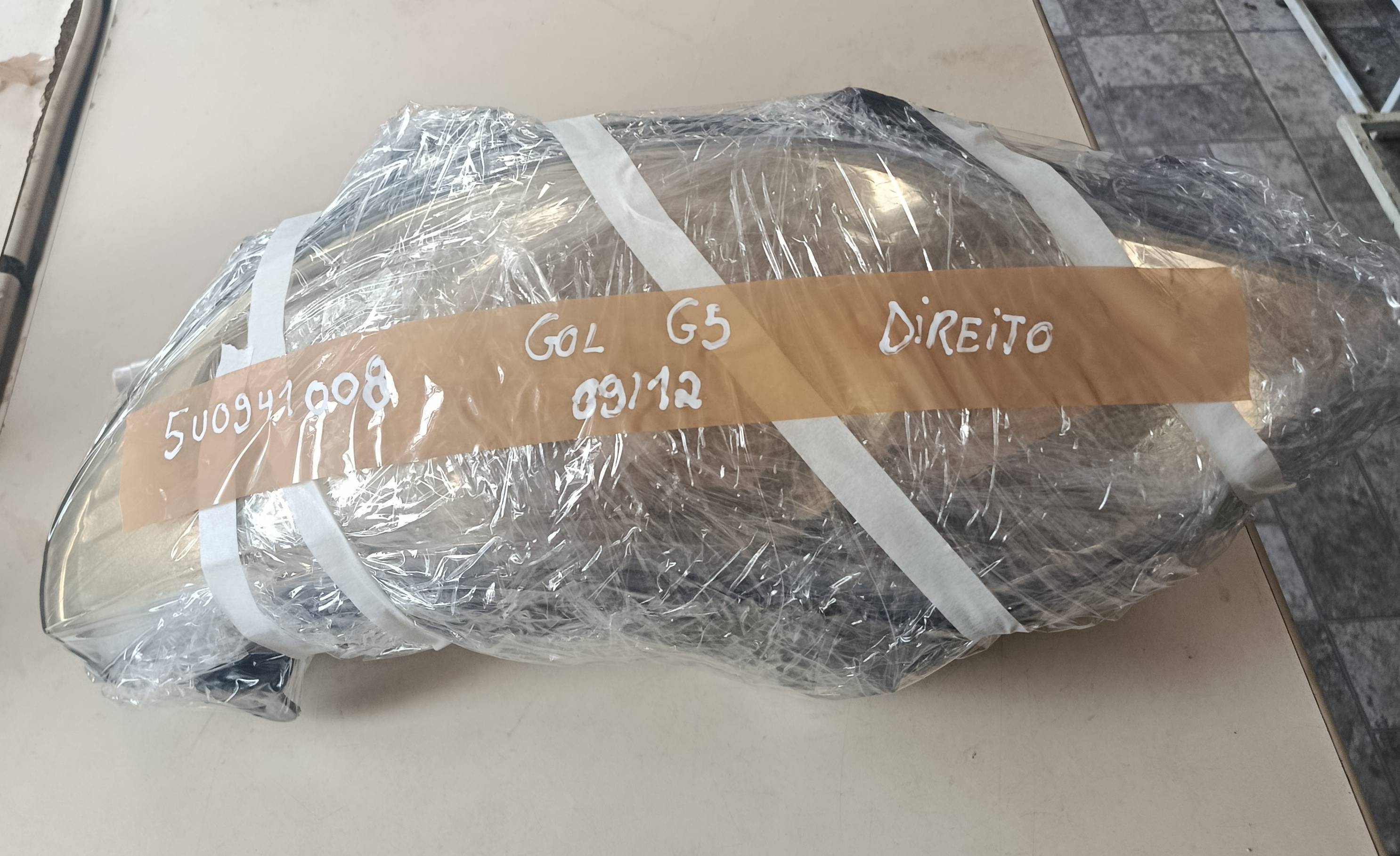 Farol Direito Gol G5 09/12 - Imagem 1