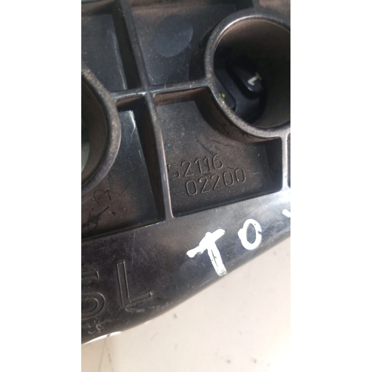 Guia Parachoque Dianteiro L.e Corolla- Toyota 5211602200 - Imagem 3
