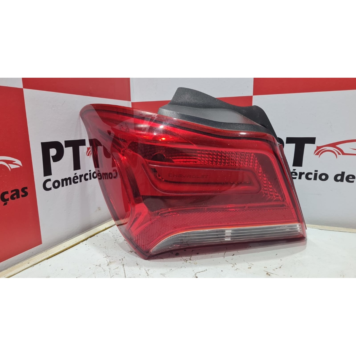 Lanterna Traseira Esquerda Gm Onix 2017/2019 Original Esq... - Imagem 1